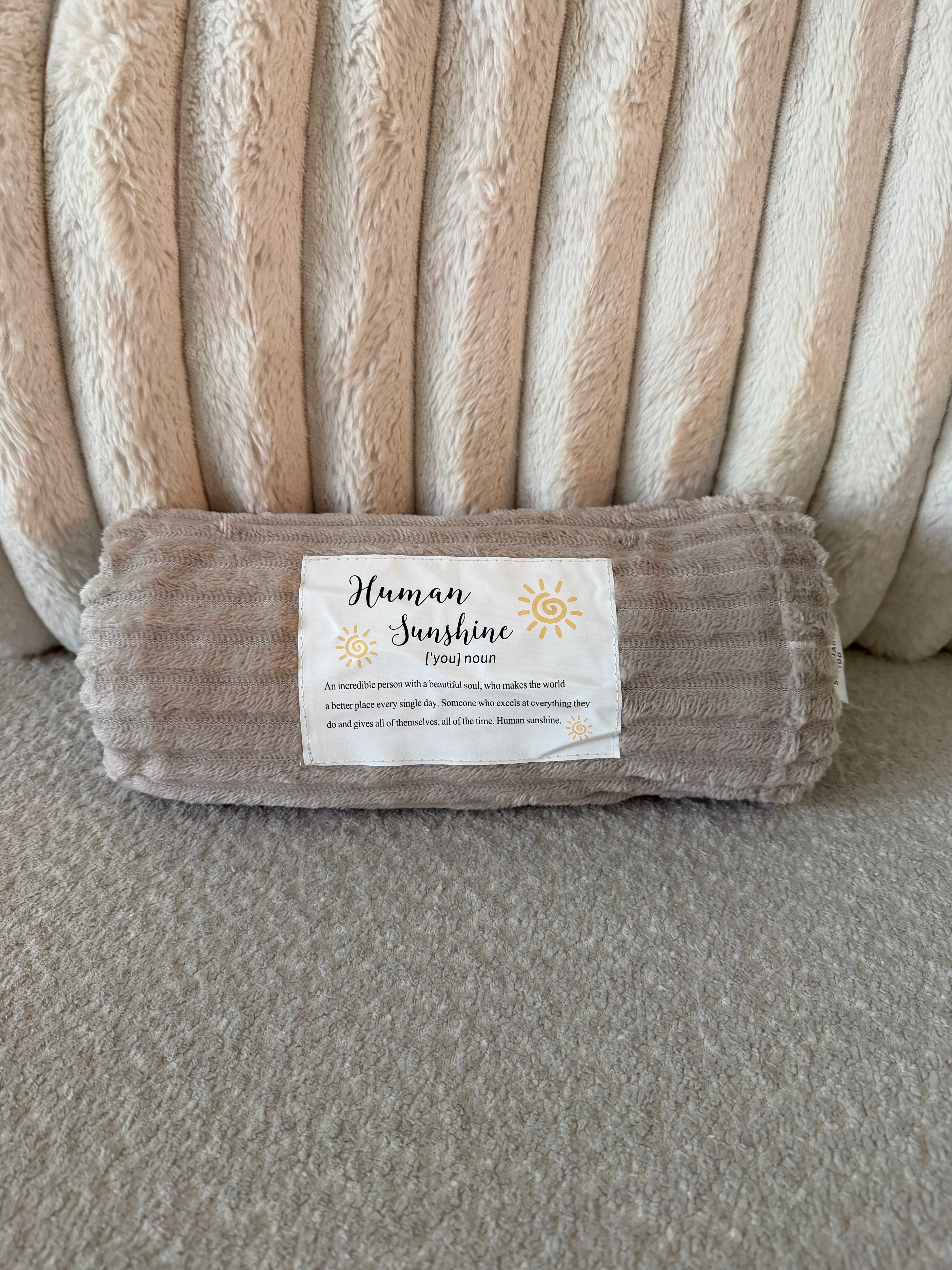Human Sunshine Thank You Throw Blanket