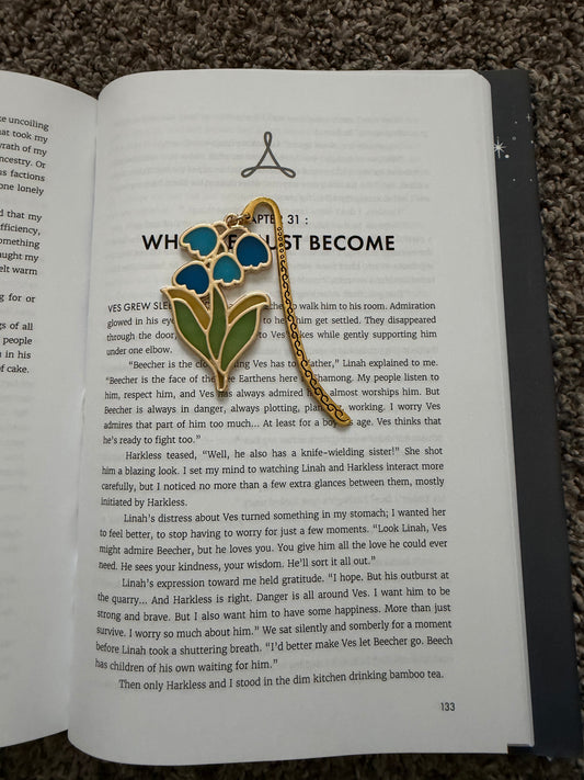Vintage Floral Hairpin Hook Gold Bookmark