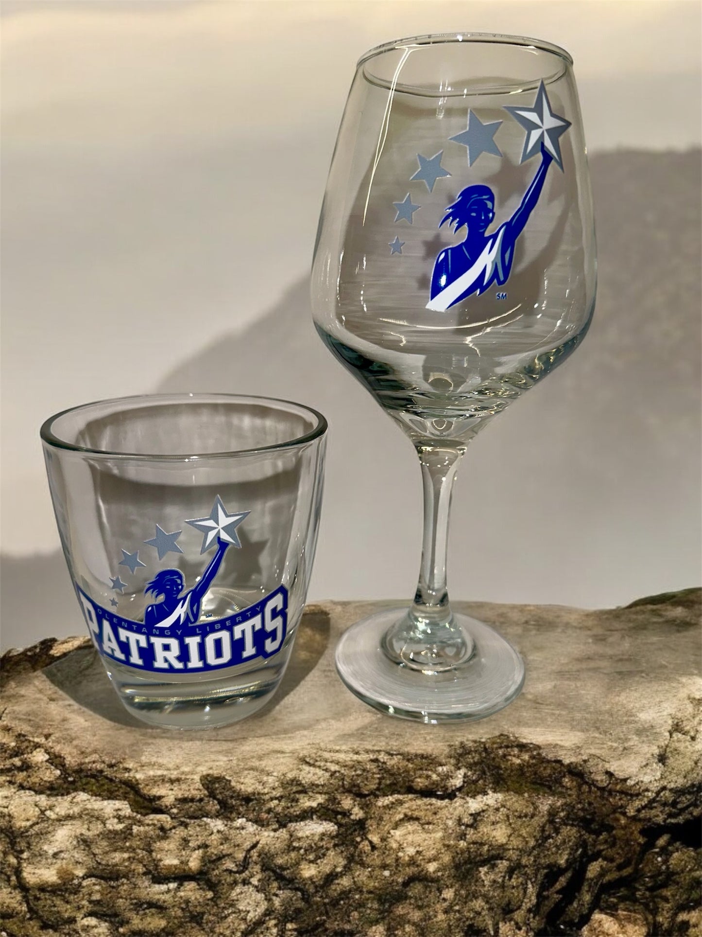 Olentangy Liberty Mascot Wine Glass