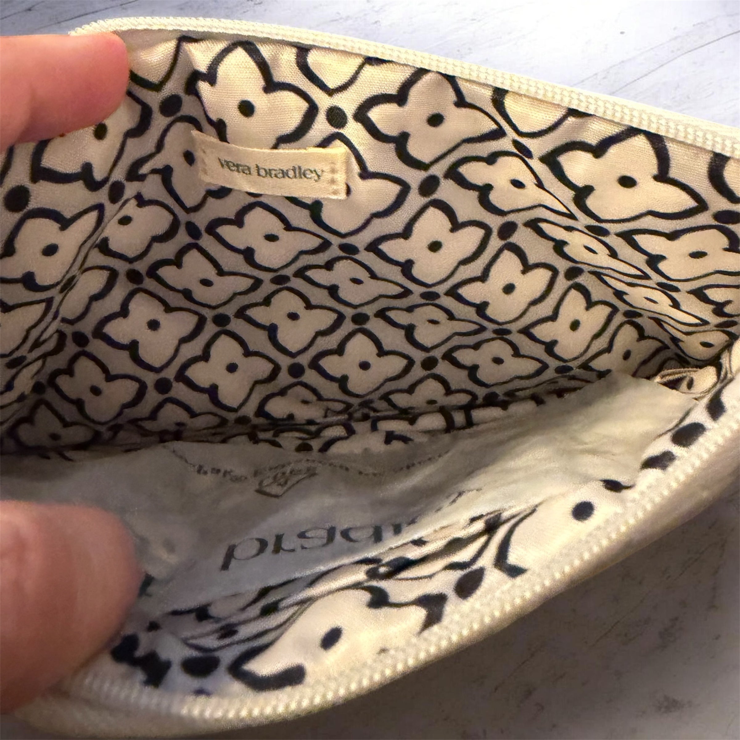 Scarlet & Gray Block O Wristlet – Vera Bradley Game Day Wear